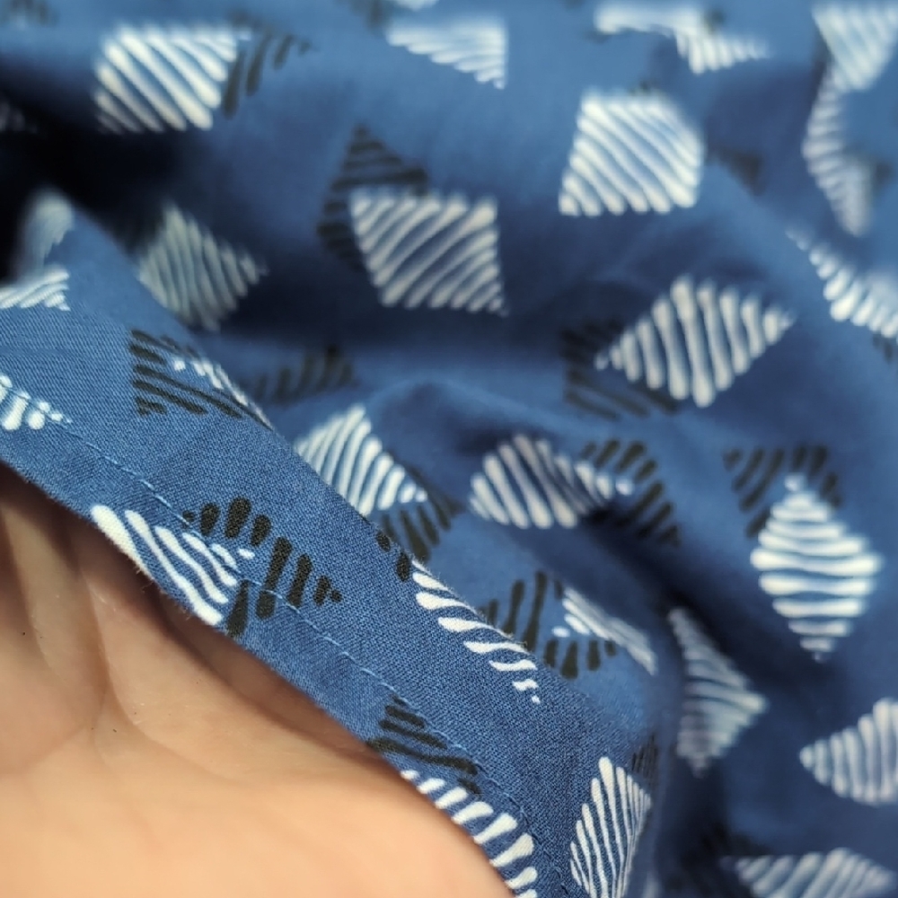 Bugatchi Cotton Blue White Geometric Patterned Button Down Dress Shirt Size M - Picture 6 of 13